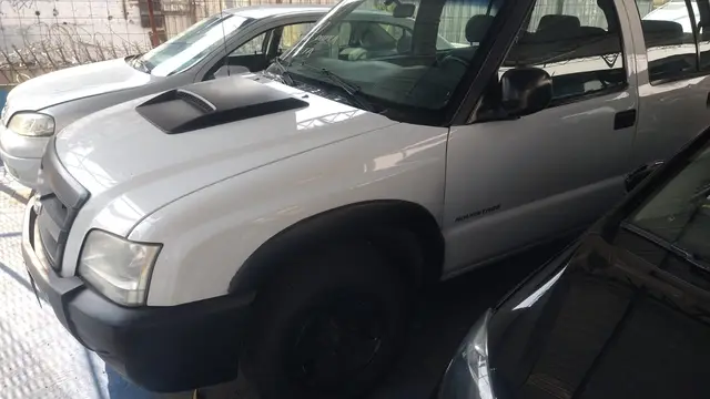 Carro Chevrolet S10 Cabine Dupla 2010 S10 Advantage 4x2 2.4 (Flex) (Cab Dupla)