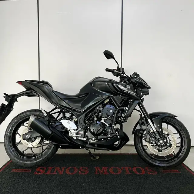 Moto Yamaha MT-03 2023 ABS