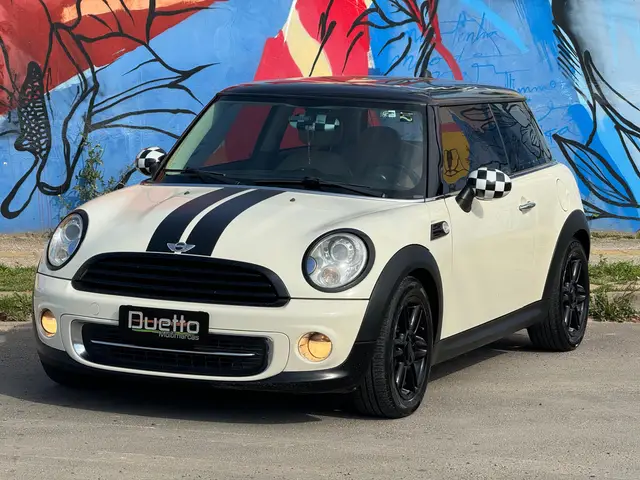 Carro MINI Cooper 2011 1.6 Pepper (aut)