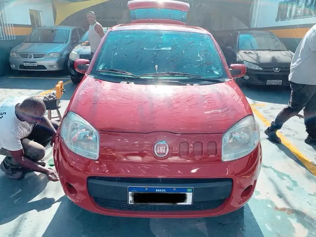 Carro Fiat Uno 2015 Way 1.4 8V (Flex) 4p