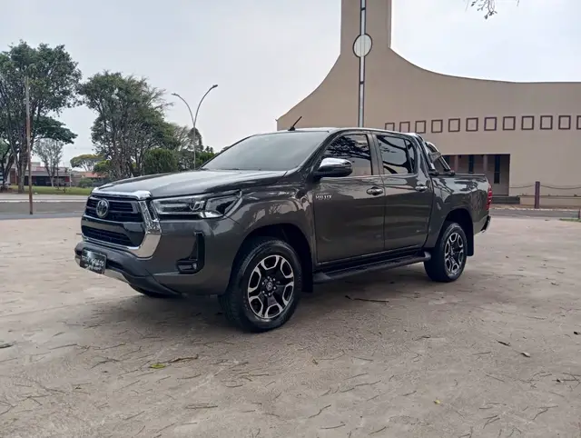 Carro Toyota Hilux Cabine Dupla 2021 SRX 2.8 TDI CD 4x4 (Aut)