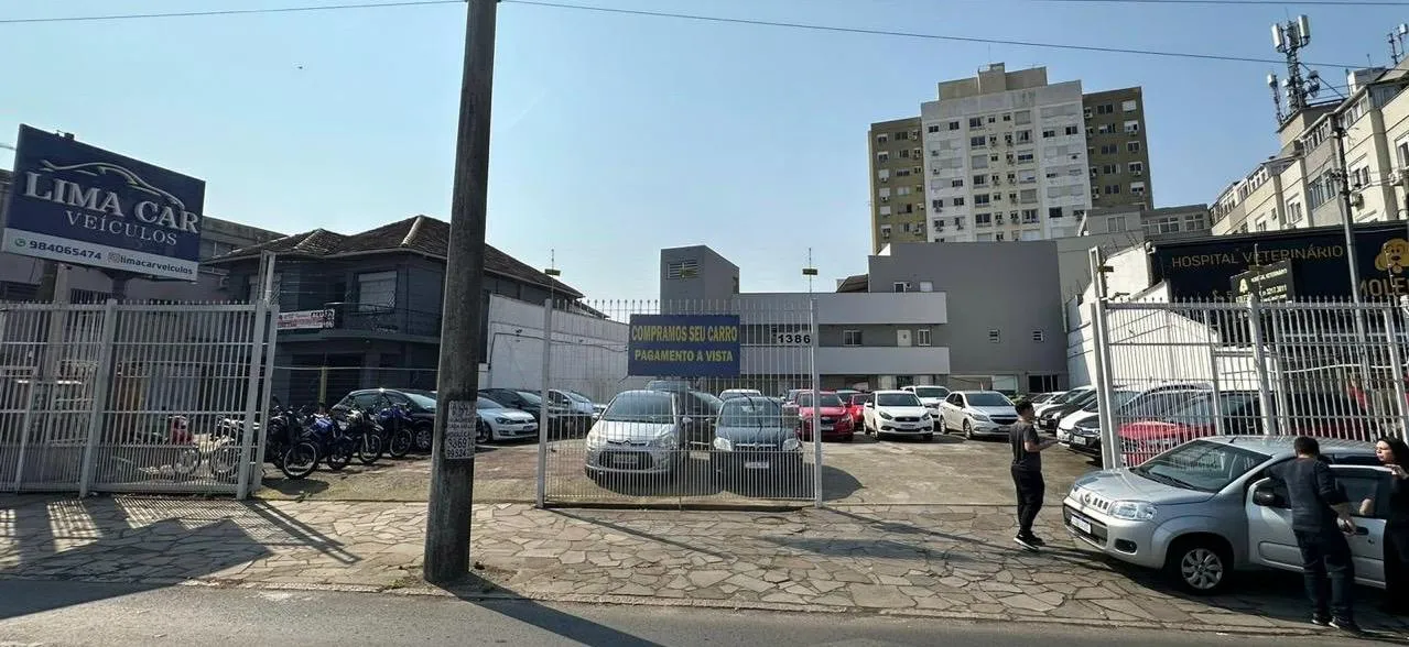 Fachada da loja LIMA CAR VEÍCULOS  - Porto Alegre - RS