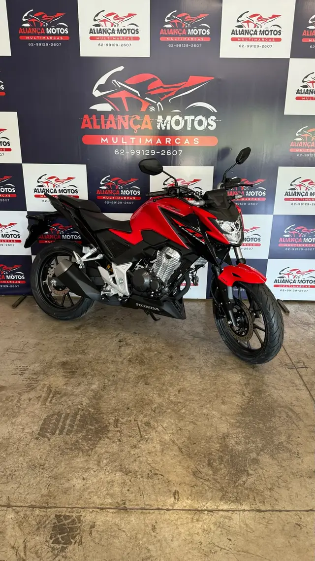 Carro Honda CB 300F Twister 2024 (CBS)