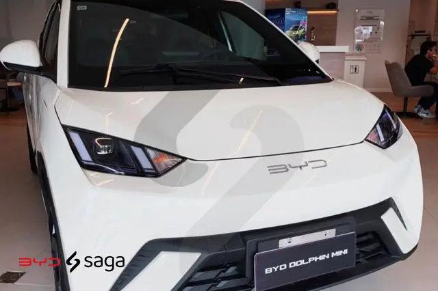 Carro BYD Dolphin Mini 2025 EV