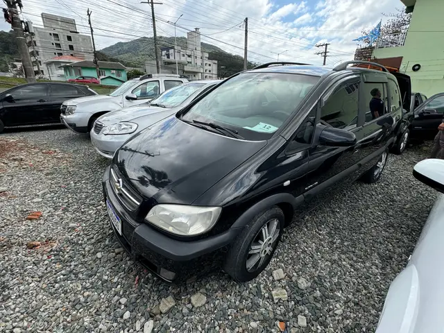 Carro Chevrolet Zafira 2012 Elite 2.0 (Flex)