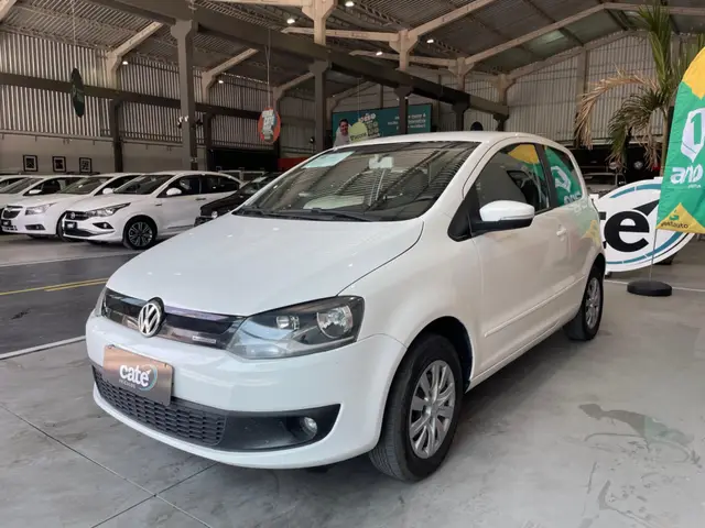 Carro Volkswagen Fox 2013 1.6 VHT BlueMotion (Flex) 2p