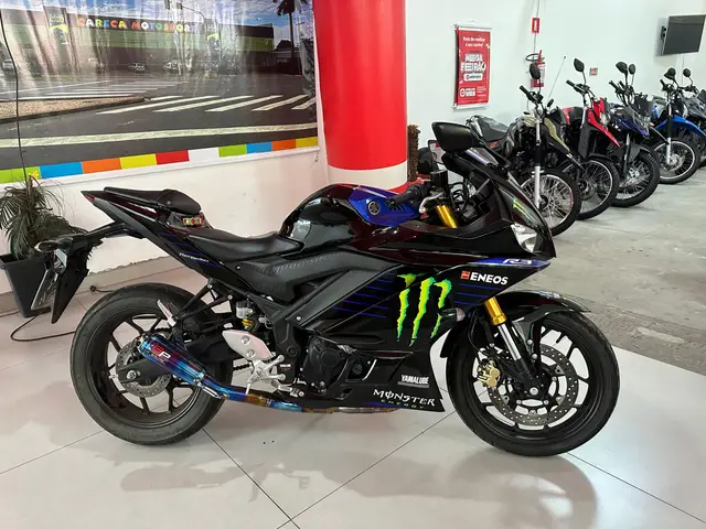 Carro Yamaha YZF R3 2020 (ABS)