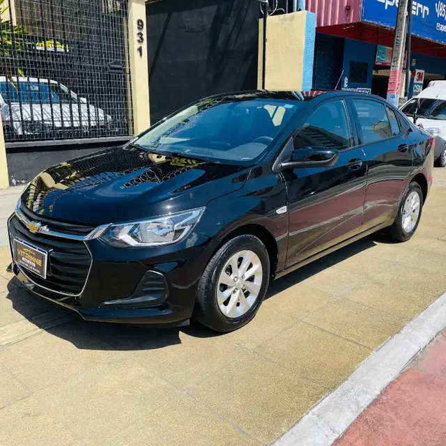 Carro Chevrolet Onix Plus 2023 LT 1.0 Turbo (Aut.)