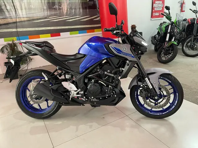 Carro Yamaha MT-03 2022 ABS
