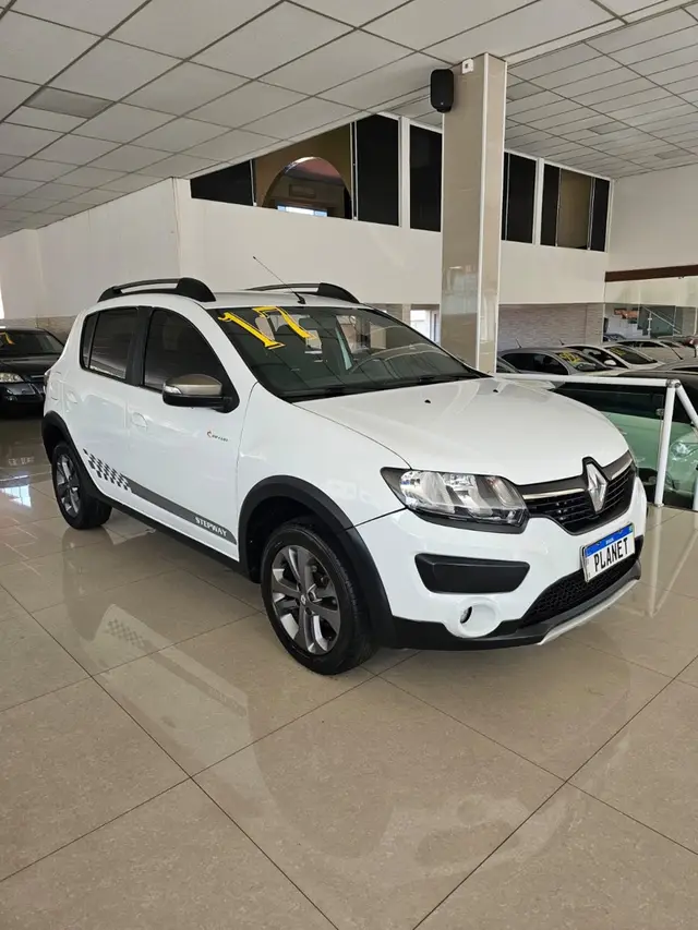 Carro Renault Sandero Stepway 2017 1.6 8V (Flex)