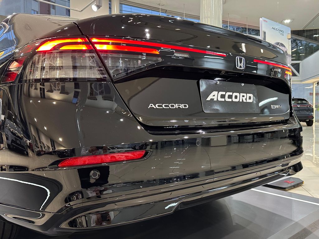 Accord Hybrid 2.0