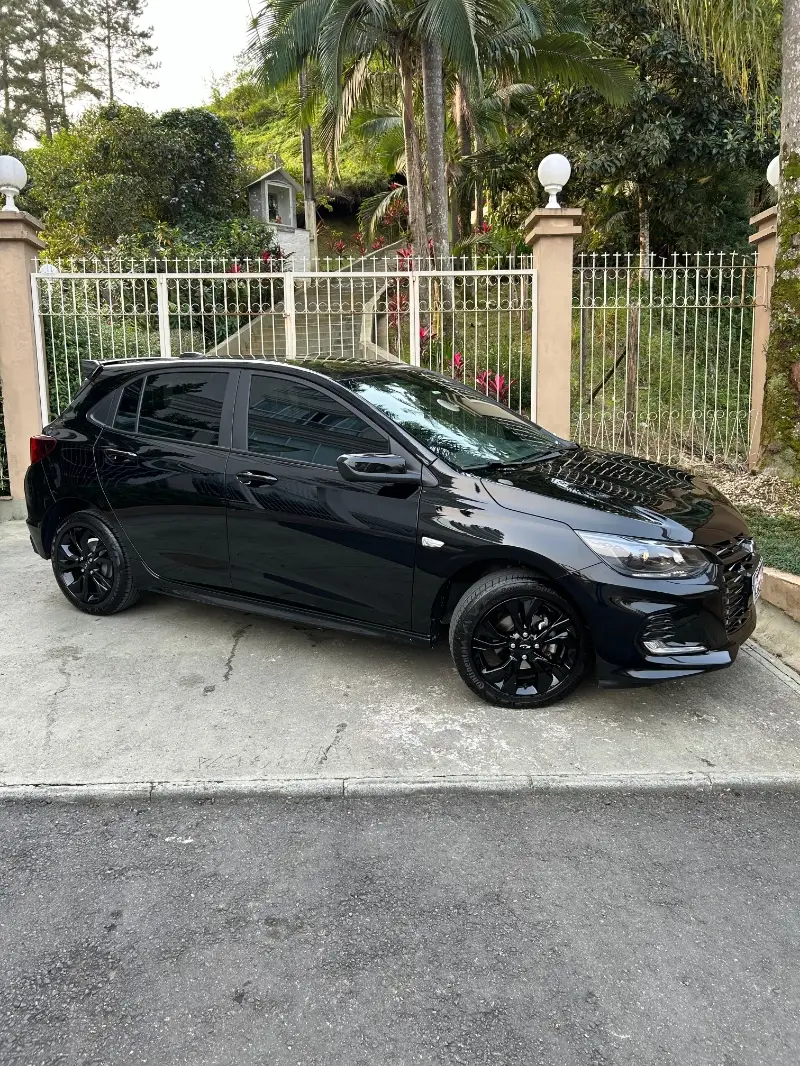 Chevrolet Onix RS 1.0 Turbo (Aut.)