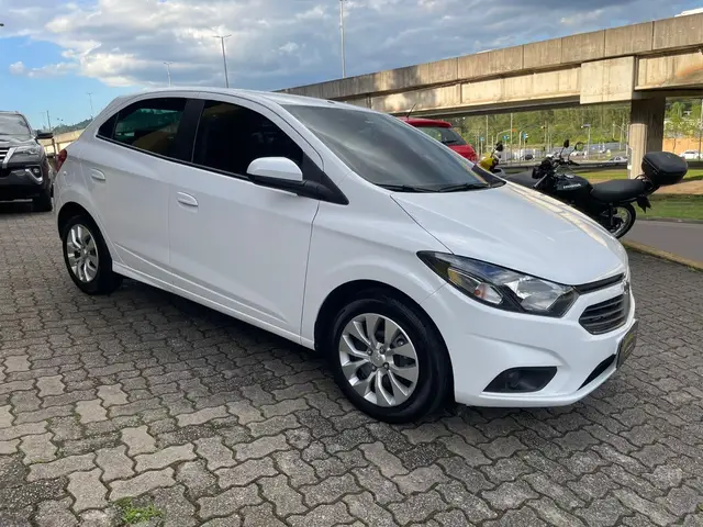 Carro Chevrolet Joy 2021 1.0 8V Black Edition (Flex)