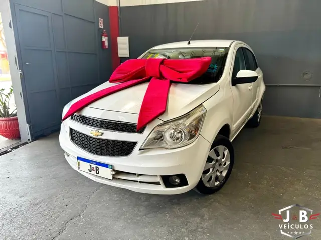 Carro Chevrolet Agile 2011 LTZ 1.4 8V (Flex)