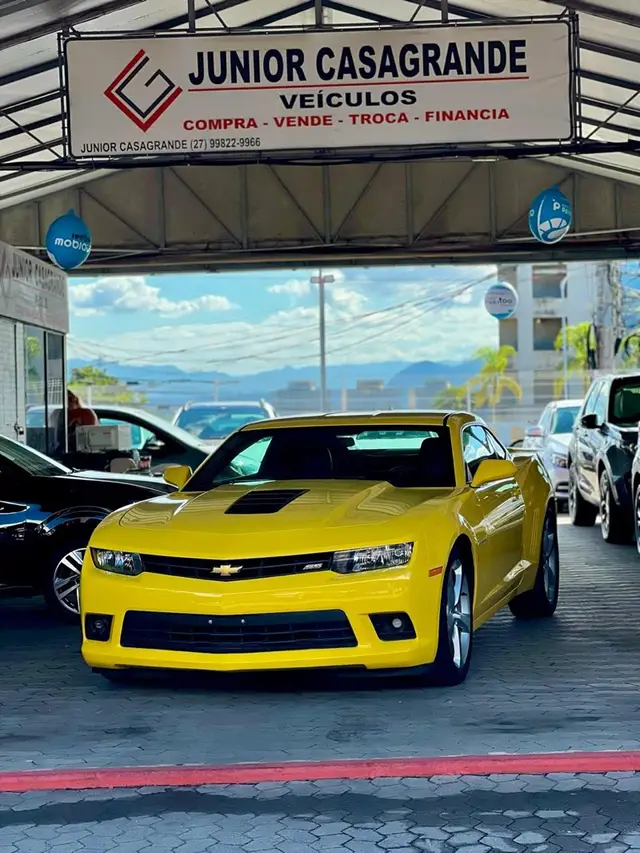Carro Chevrolet Camaro 2014 SS 6.2