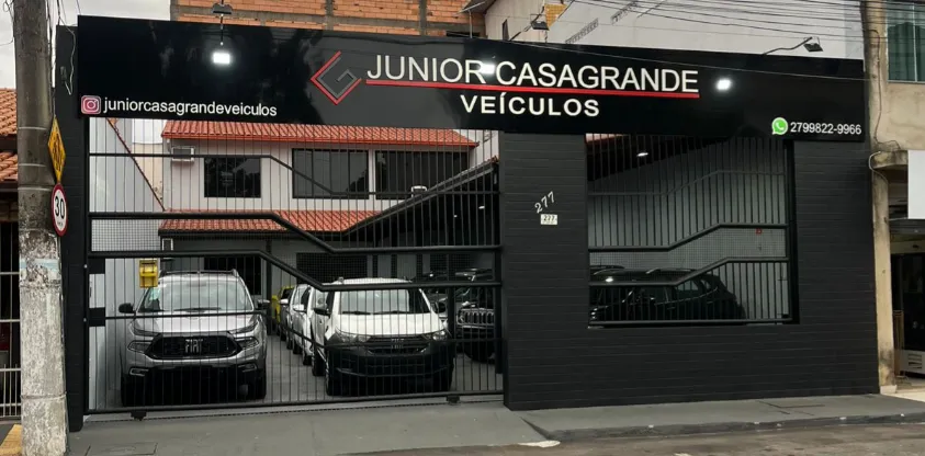 Fachada da loja Veículos à venda em JUNIOR CASAGRANDE VEICULOS - Vitória - ES | Mobiauto