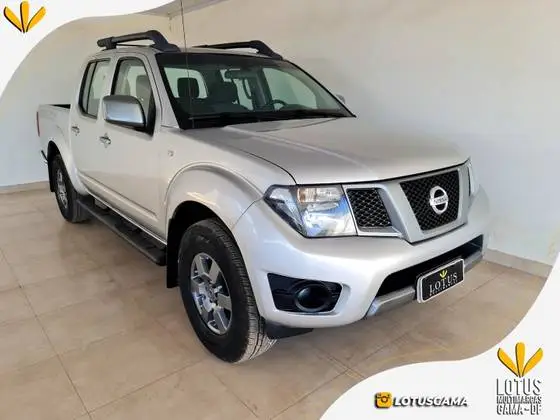 Nissan Frontier 2.5 TD CD 4x4 SV Attack (Aut)
