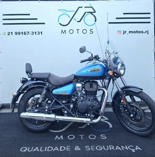 Carro Royal Enfield Meteor 350 2025 Fireball