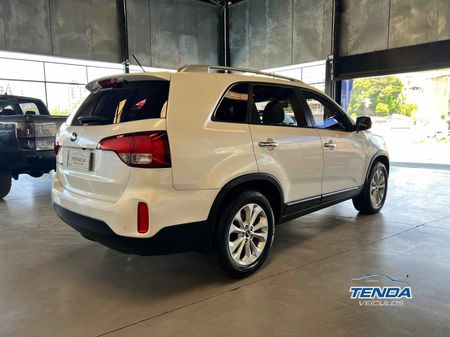 Sorento 2.4 16V 4x2 (Aut)