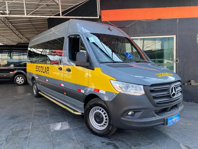 Carro Mercedes-Benz Sprinter 2025 417 VAN L.T.A. 10L Diesel (E6)