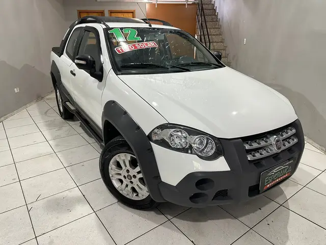 Carro Fiat Strada 2012 Adventure 1.8 16V (Flex) (Cabine Dupla)