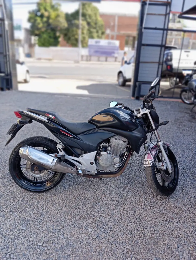 Honda CB 300R Standard