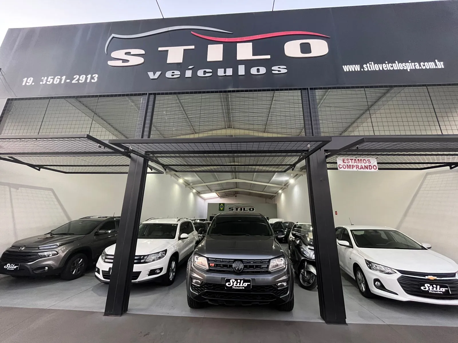 Fachada da loja Veículos à venda em STILLO VEICULOS - Pirassununga - SP | Mobiauto