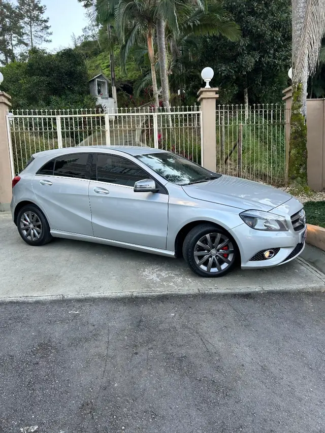 Carro Mercedes-Benz Classe A  2014 200 Style 1.6 DCT Turbo