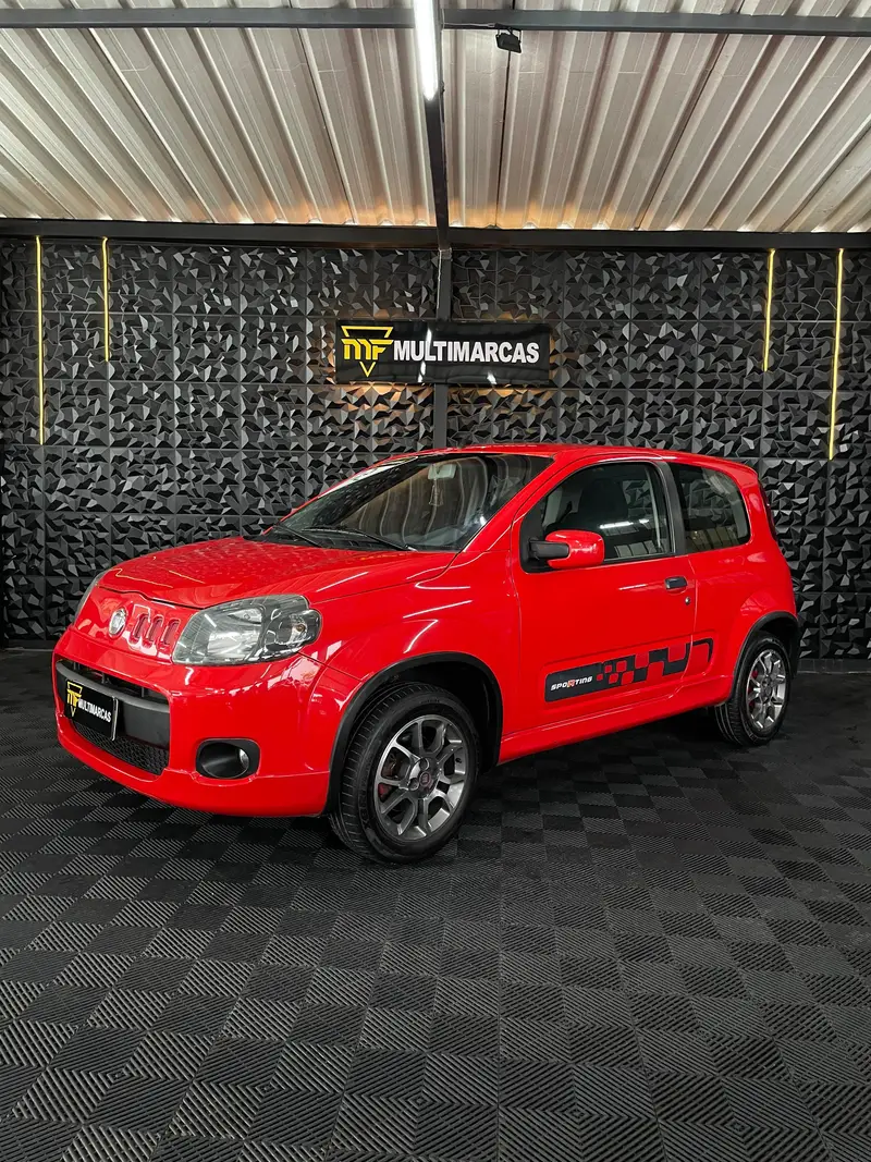Fiat Uno Sporting 1.4 8V (Flex) 2p