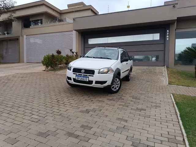Carro Fiat Strada 2013 Working 1.4 (Flex) (Cabine Dupla)