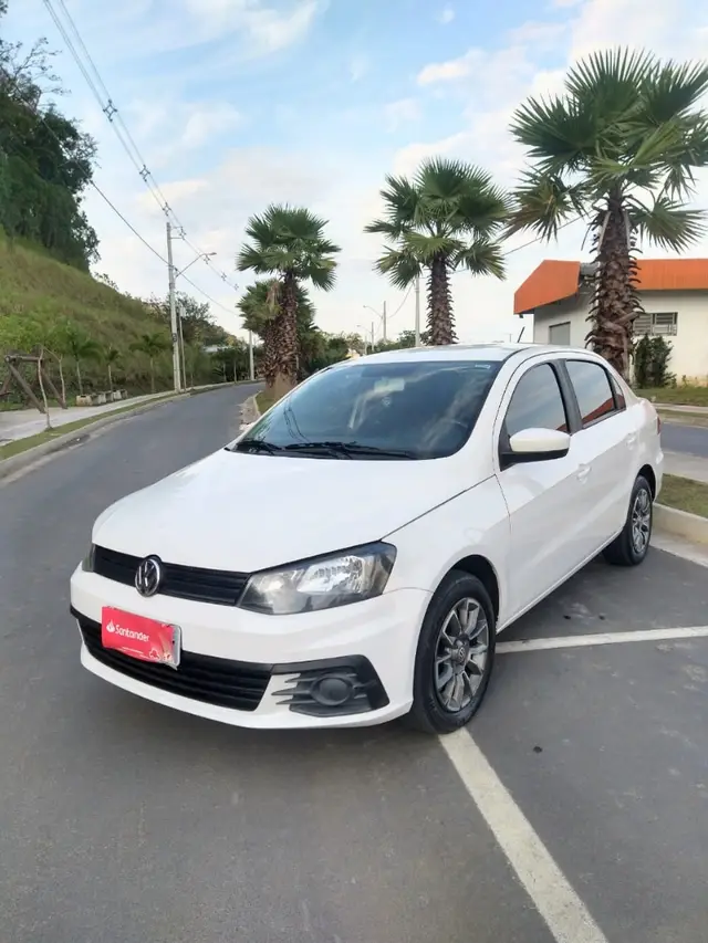 Carro Volkswagen Voyage 2017 1.6 Trendline (Flex)