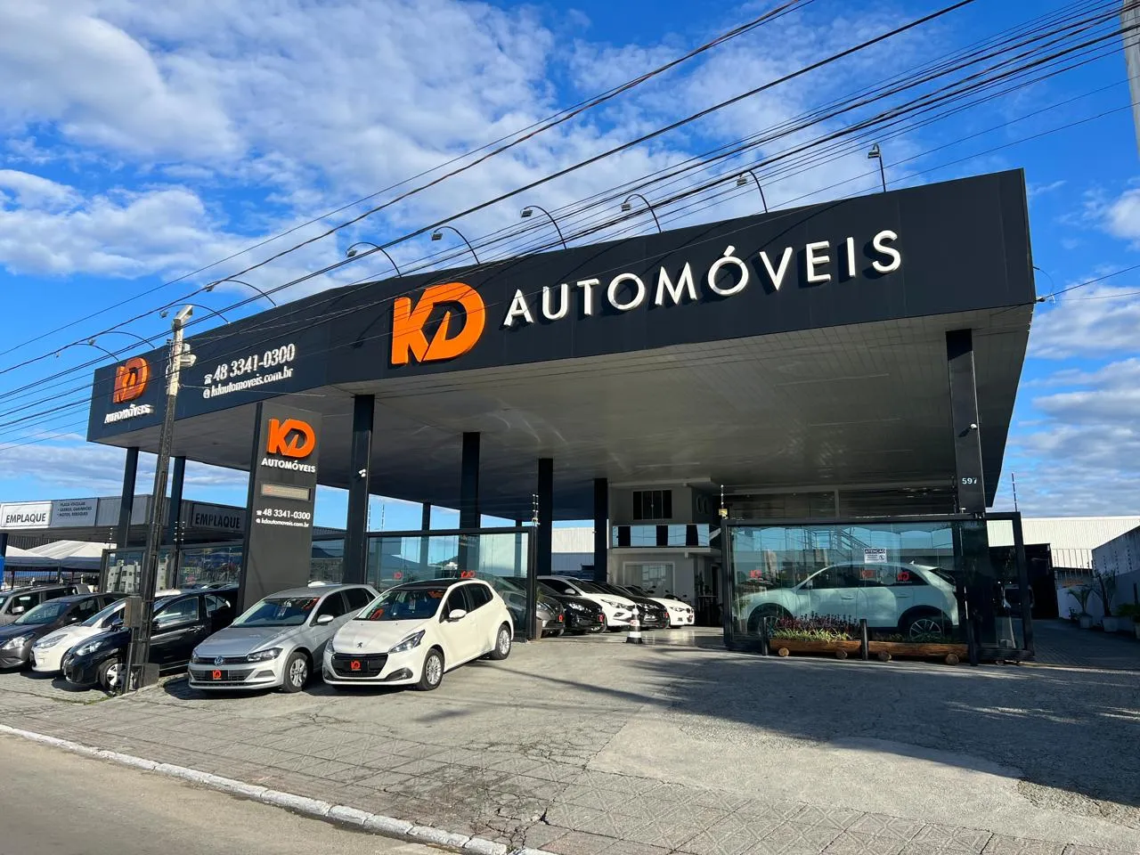 Fachada da loja Veículos à venda em KD AUTOMOVEIS - Palhoça - SC | Mobiauto