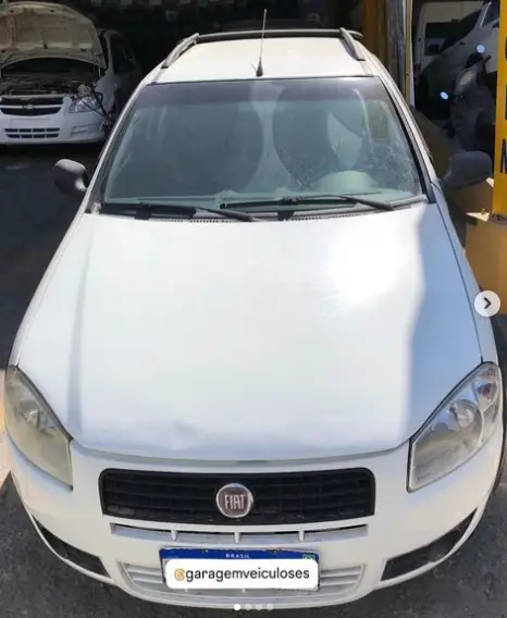 Carro Fiat Strada 2013 Working Celeb.1.4 Fire Flex 8V CE