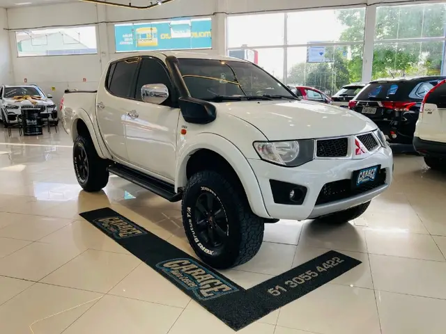 Carro Mitsubishi L200 Triton Sport 2012 3.2 DI-D 4x4