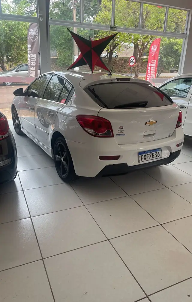 Carro Chevrolet Cruze Sport6 2015 LT 1.8 16V Ecotec (Flex)