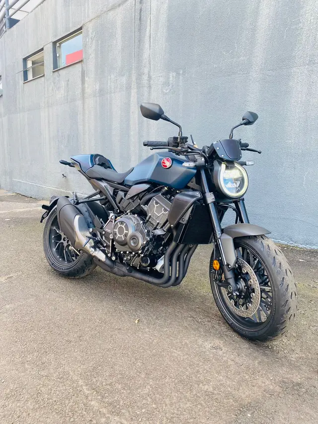 Carro Honda CB 1000R 2024 Black Edition
