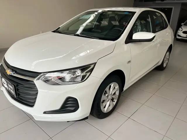 Carro Chevrolet Onix 2023 LT 1.0