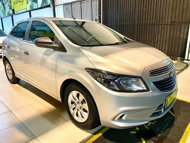 Carro Chevrolet Onix 2019 1.0 Joy SPE/4
