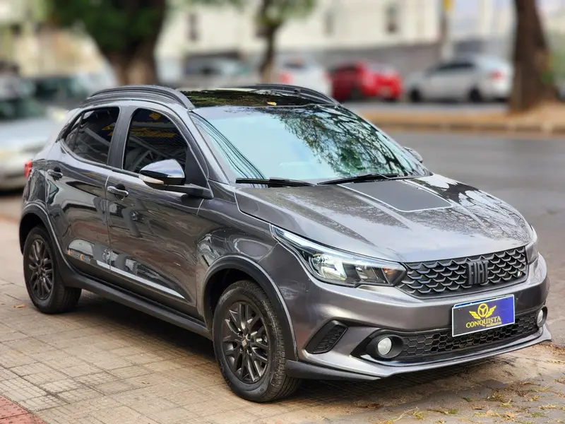 Fiat Argo Trekking 1.8 (Aut) (Flex)