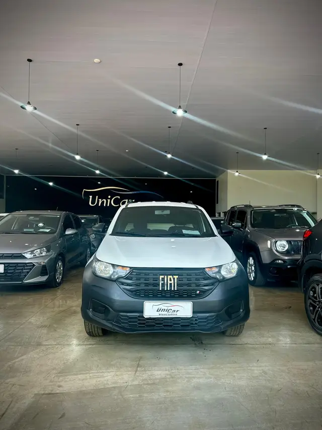 Carro Fiat Strada 2023 Endurance 1.4 Cabine Plus (Flex)