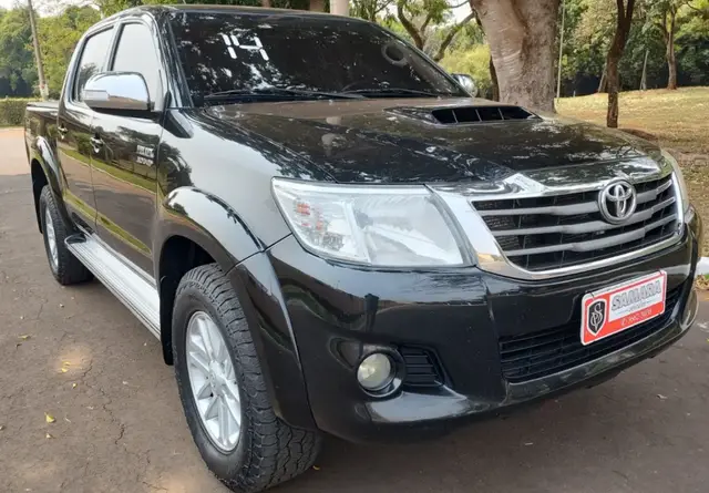Carro Toyota Hilux Cabine Dupla 2014 Hilux 3.0 TDI 4x4 CD SRV