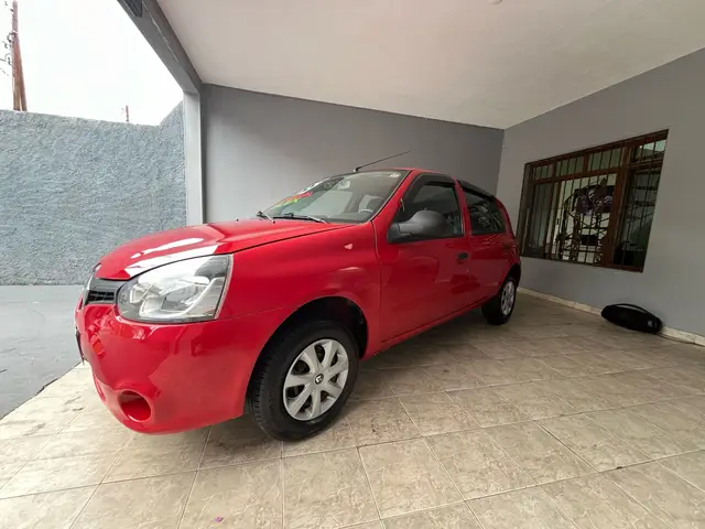 Carro Renault Clio 2013 Hatch. RN 1.0 16V