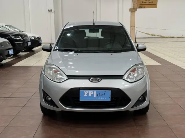 Carro Ford Fiesta Hatch 2013 SE Rocam 1.6 (Flex)