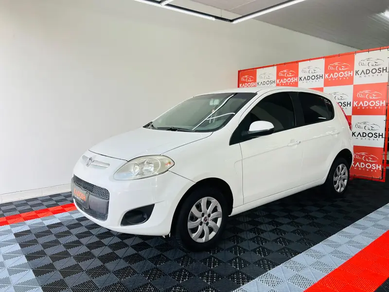 Fiat Palio Attractive 1.4 8V (Flex)