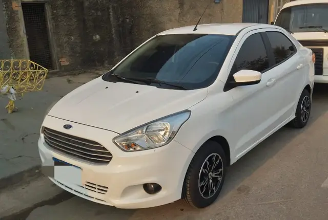 Carro Ford Ka Sedan 2018 SE 1.0 (Flex)