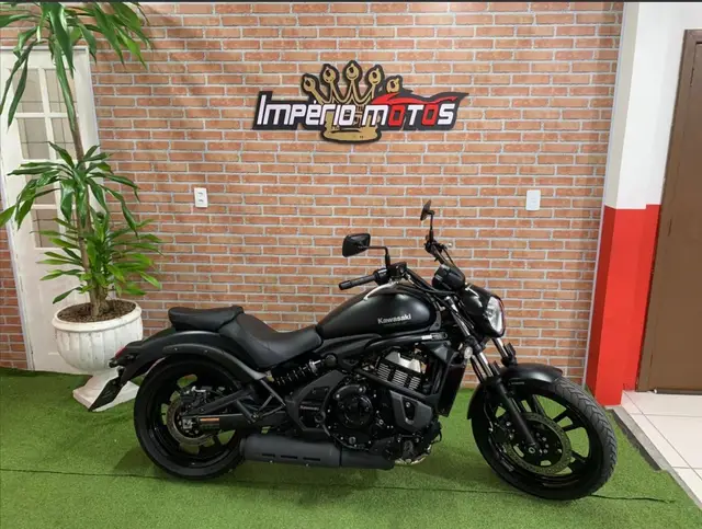 Carro Kawasaki Vulcan 2023 S 650