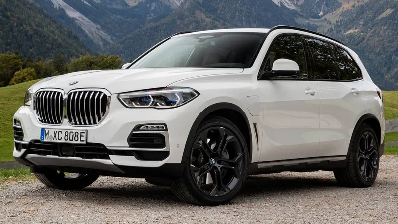 BMW confirma X5 como 1º híbrido plug-in nacional e investirá R$ 1,1 bilhão no Brasil 
