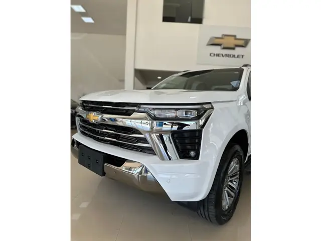 Carro Chevrolet S10 Cabine Dupla 2025 High Country 2.8 Turbodiesel (Aut.)