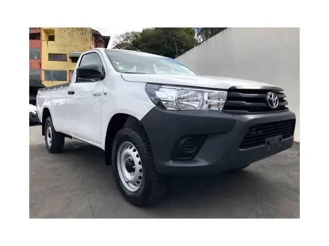 Carro Toyota Hilux Cabine Simples 2024 4x4 2.8 Diesel
