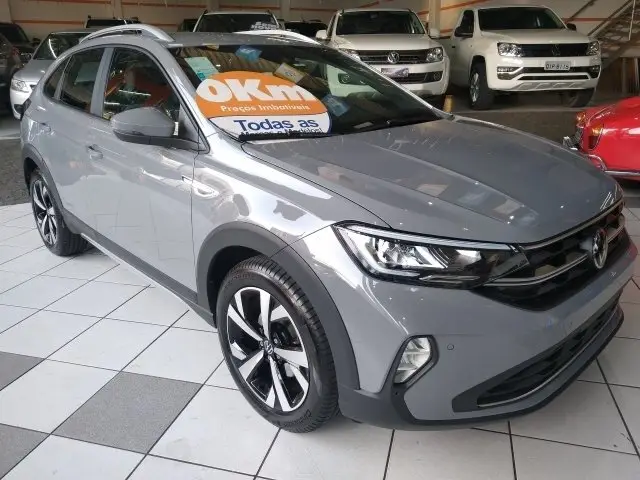 Carro Volkswagen Nivus 2024 Highline 200 TSI